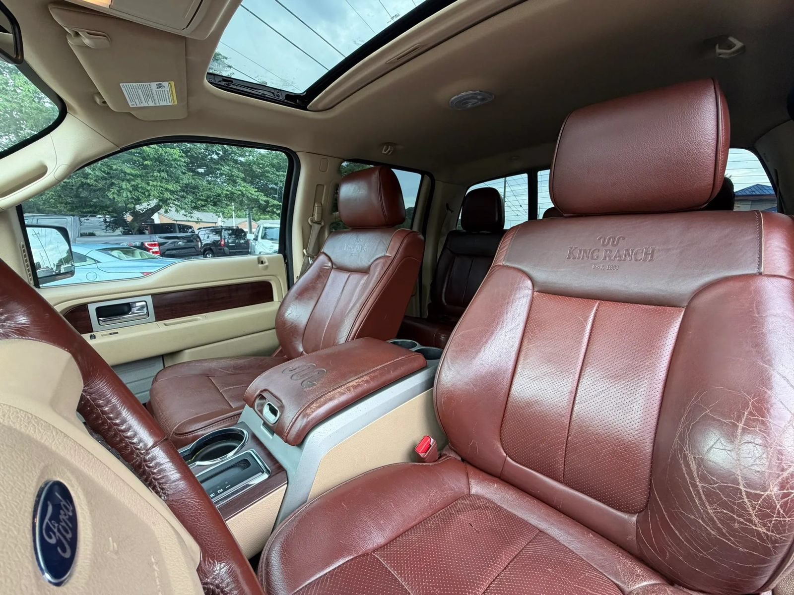 Used 2014 Ford F150 King Ranch w/ King Ranch Luxury Package AWD/4WD image 11