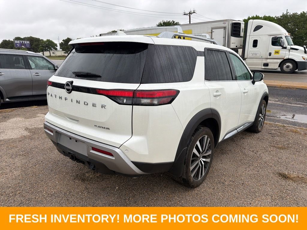 Used 2024 Nissan Pathfinder Platinum w/ Cargo Package image 7