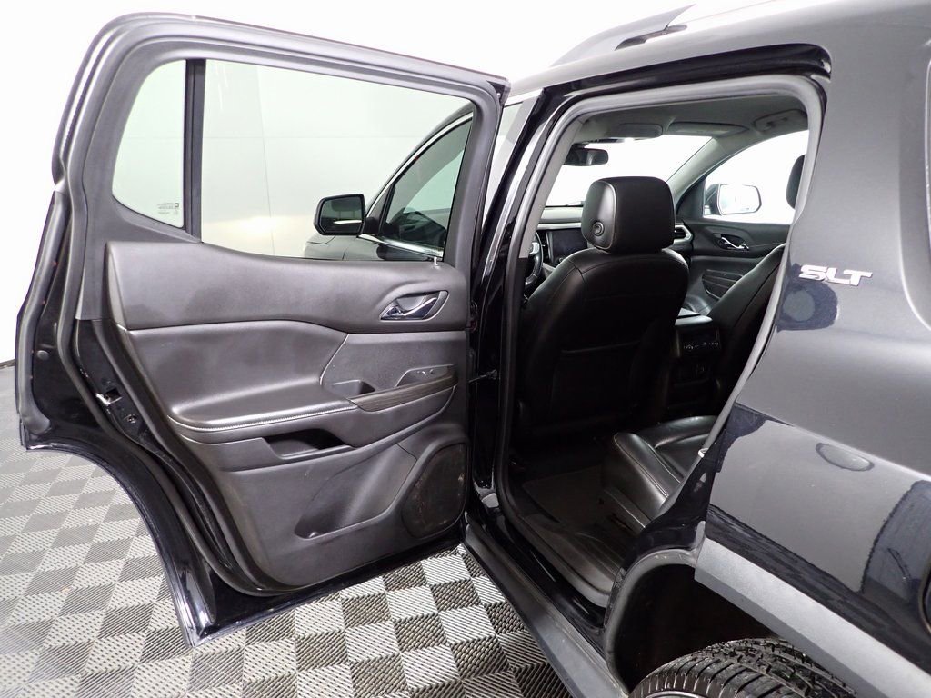 Used 2019 GMC Acadia SLT image 29