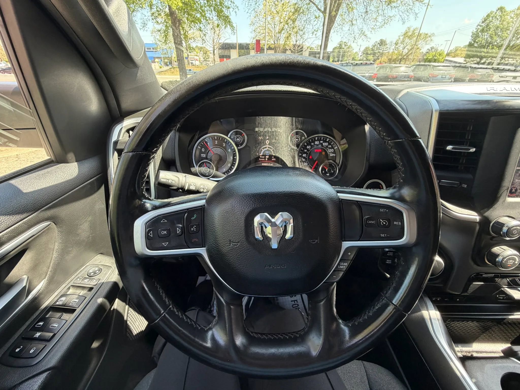 Used 2019 RAM 1500 Big Horn AWD/4WD image 22