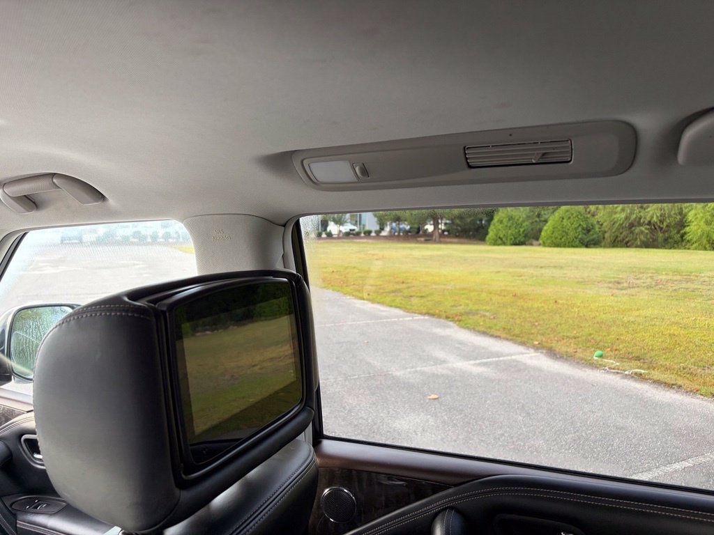 Certified 2022 Nissan Armada Platinum RWD image 35
