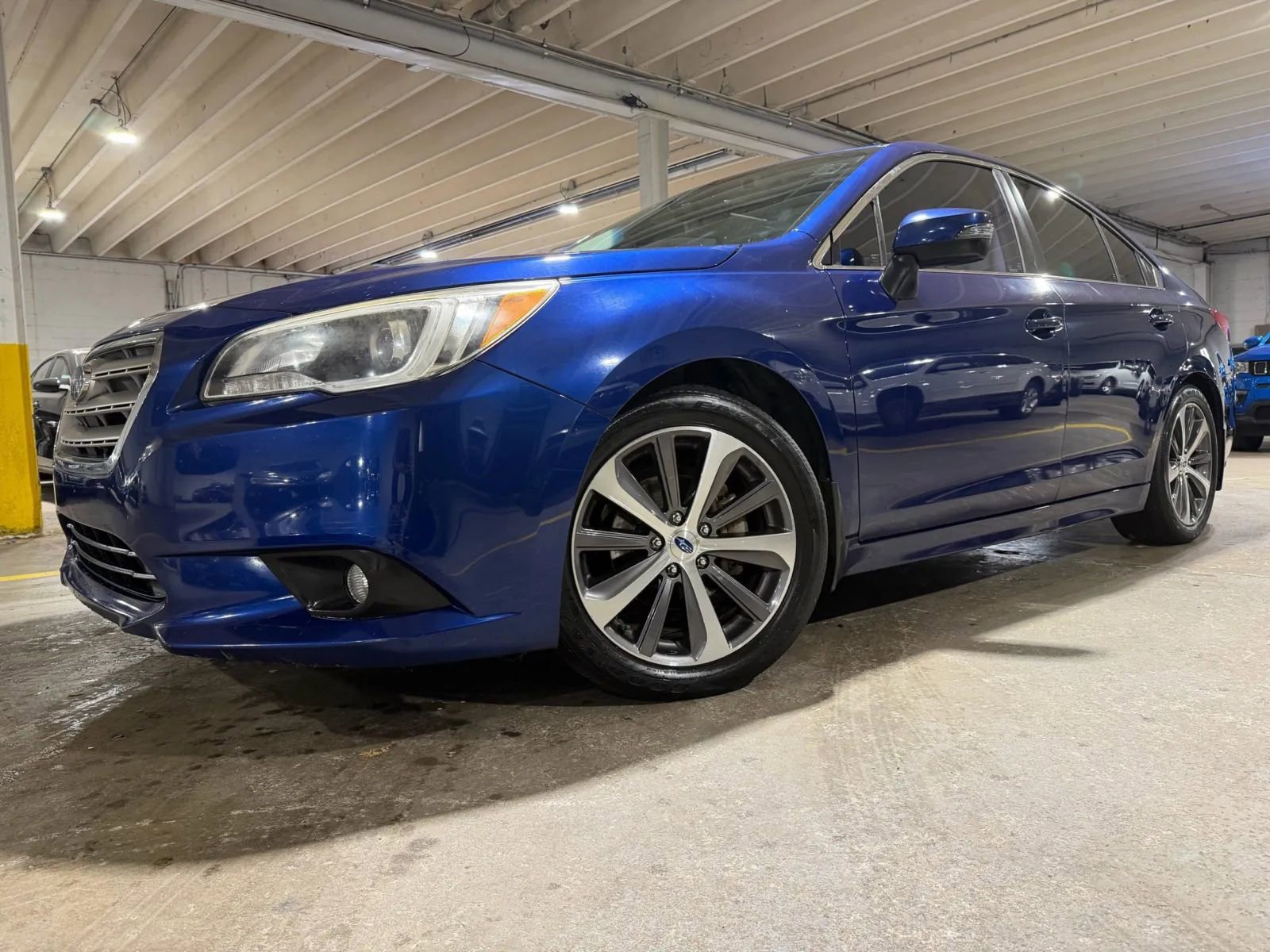 Used 2017 Subaru Legacy 2.5i Limited AWD/4WD image 2
