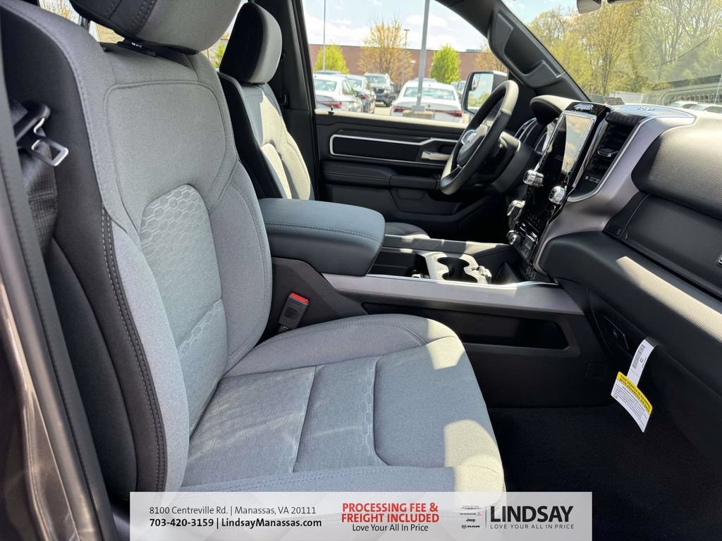 New 2026 RAM 1500 Big Horn AWD/4WD image 13