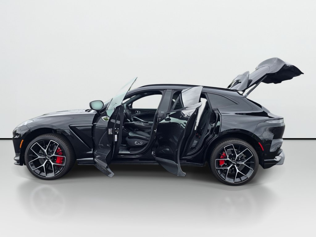 Used 2024 Aston Martin DBX 707 AWD/4WD image 9