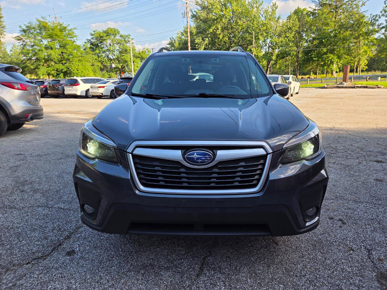 Used 2021 Subaru Forester Premium AWD/4WD image 3