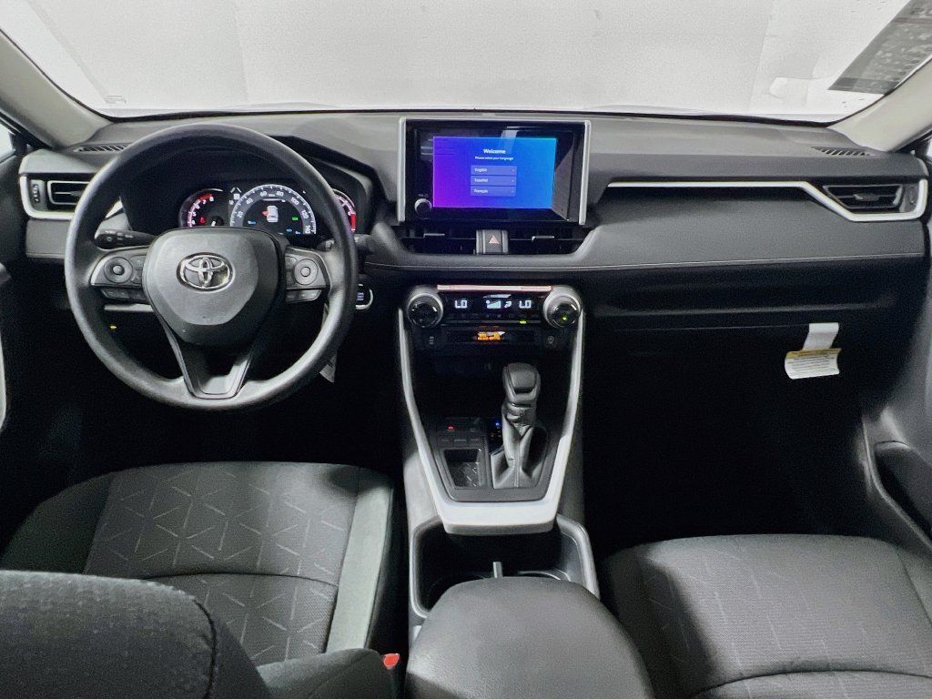 Used 2025 Toyota RAV4 XLE FWD image 26