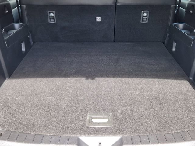 Used 2025 MAZDA CX-70 Plug-In Hybrid w/ Premium Pkg image 11