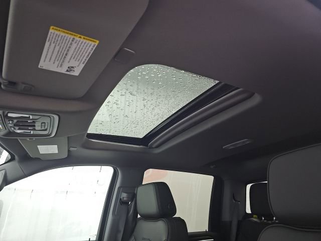 New 2026 GMC Sierra 3500 Denali w/ Denali Reserve Package image 33