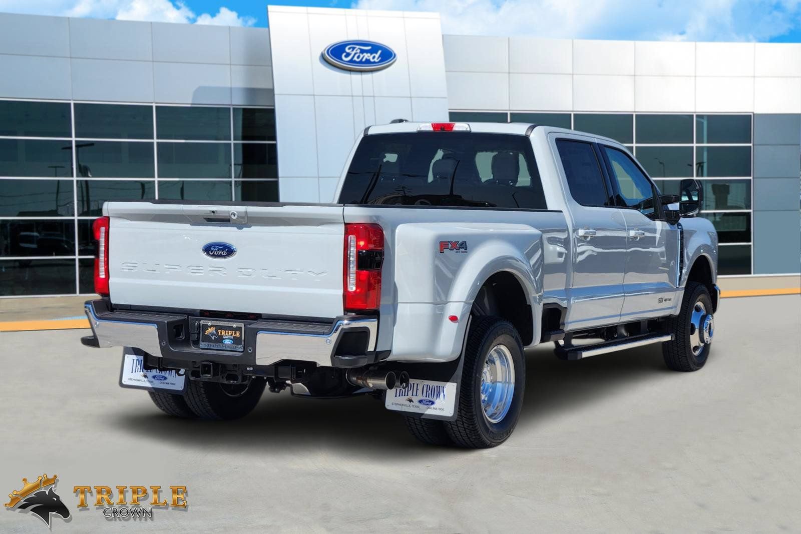 New 2026 Ford F350 XLT w/ XLT Premium Package AWD/4WD image 5