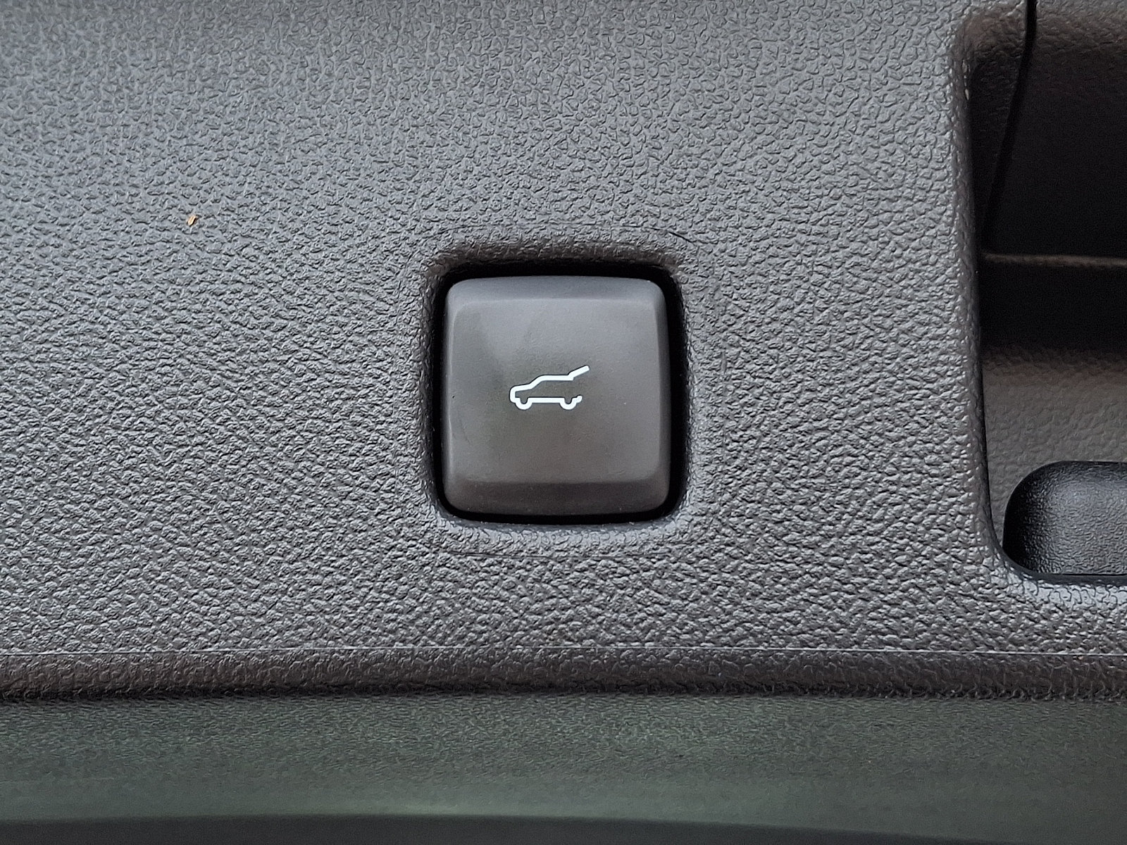Used 2024 Ford Escape Active FWD image 30