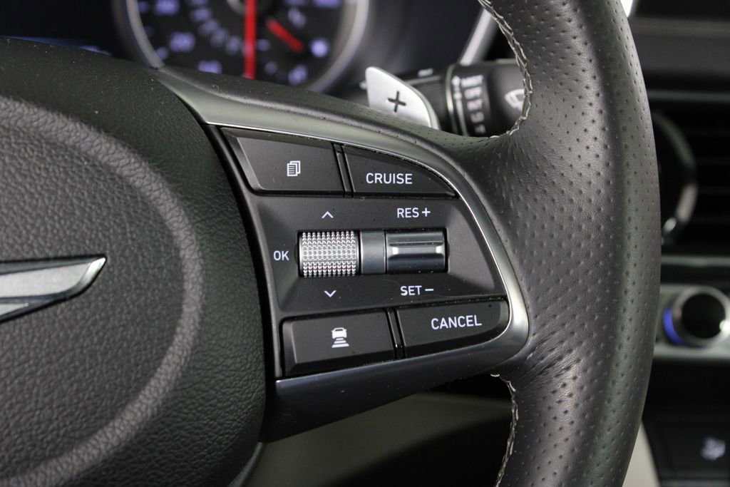 Used 2020 Genesis G70 2.0T w/ Elite Package image 28