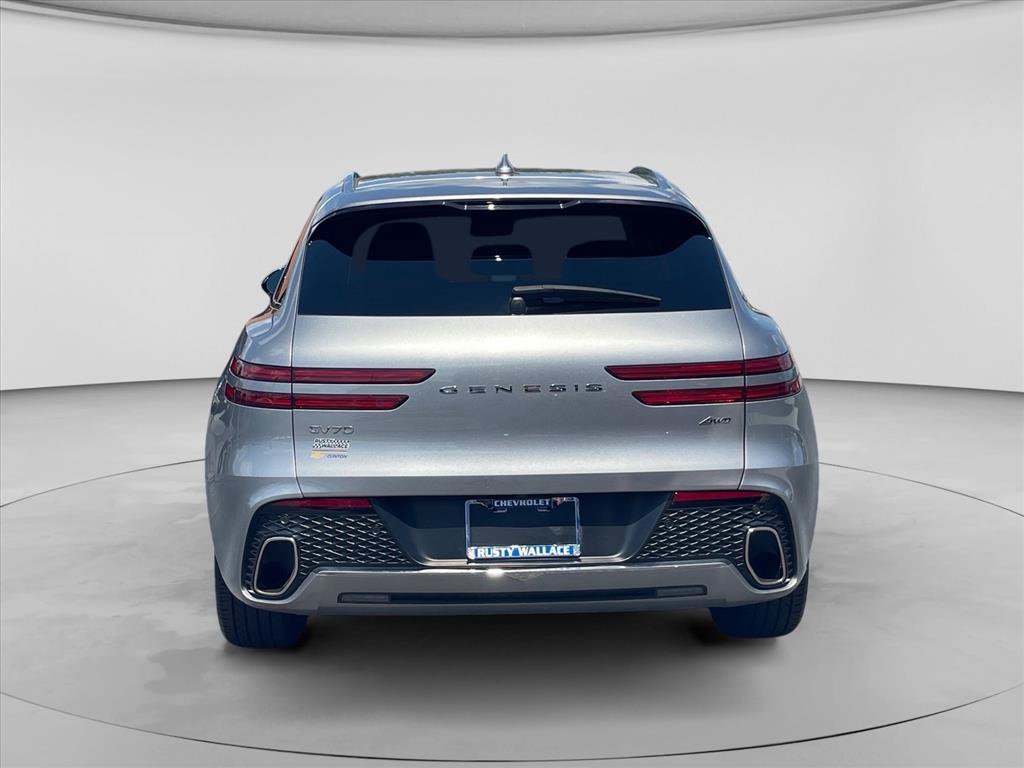 Used 2025 Genesis GV70 2.5T AWD/4WD image 6