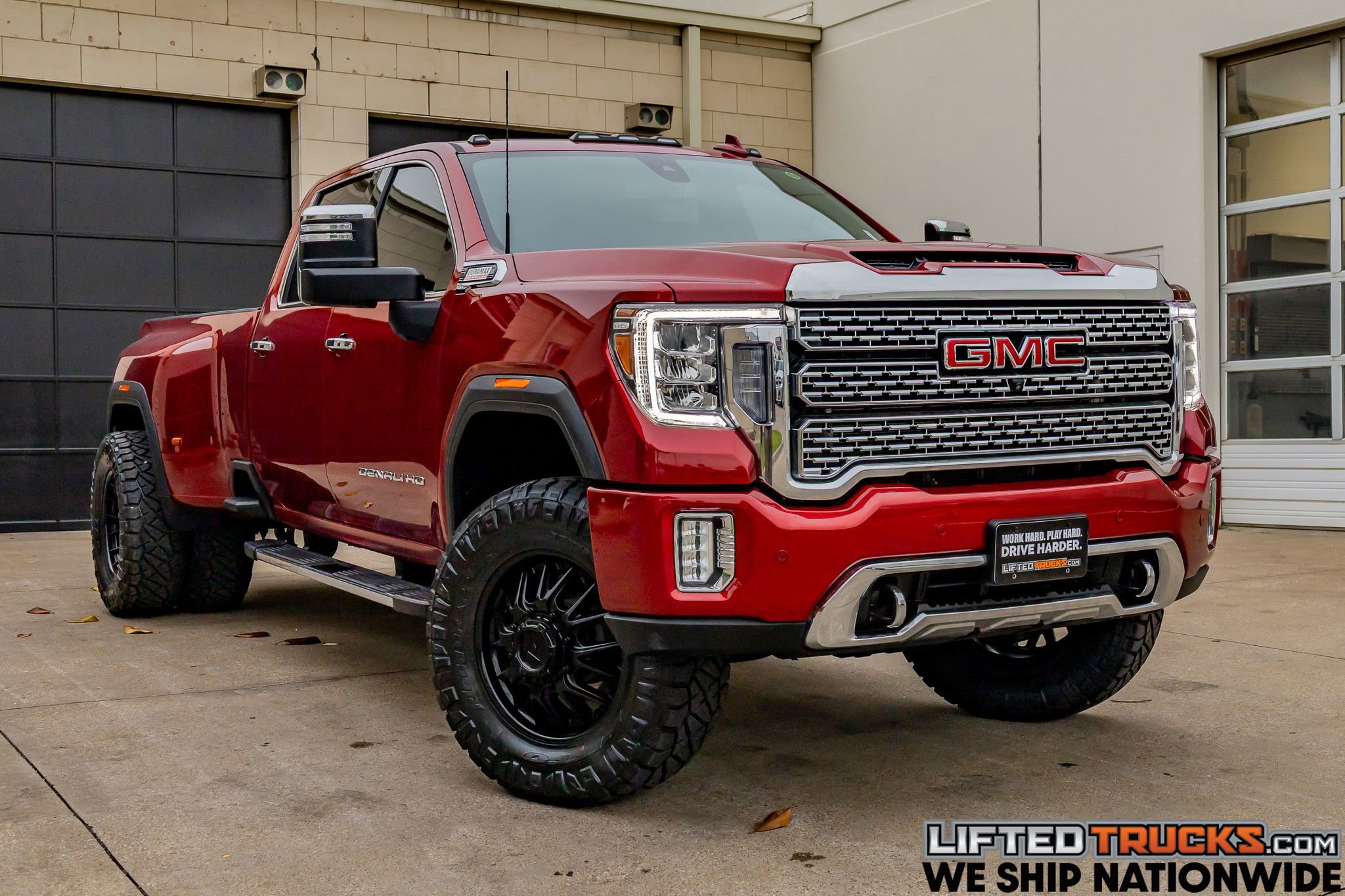 Used 2022 GMC Sierra 3500 Denali AWD/4WD image 1