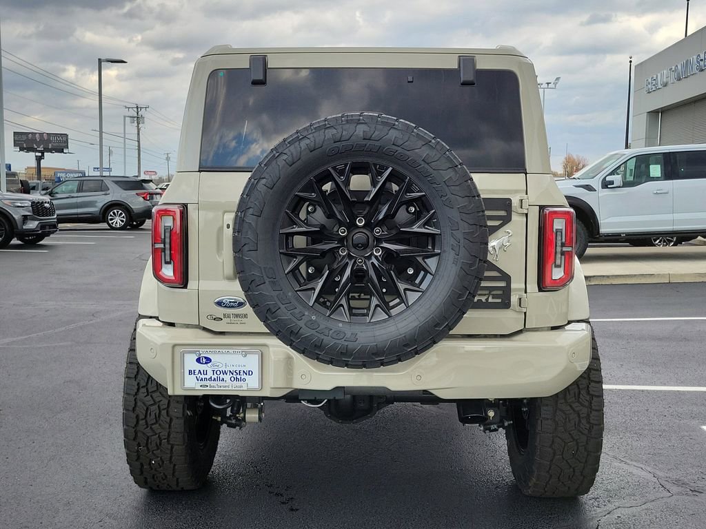 New 2025 Ford Bronco Outer Banks image 5