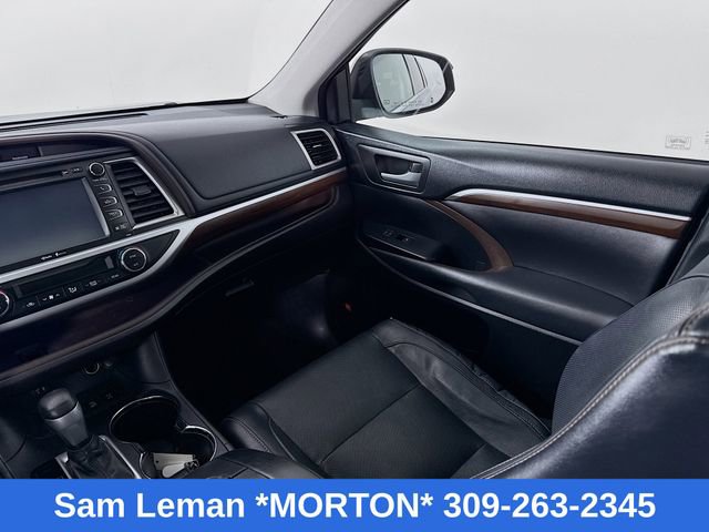 Used 2015 Toyota Highlander Limited image 25