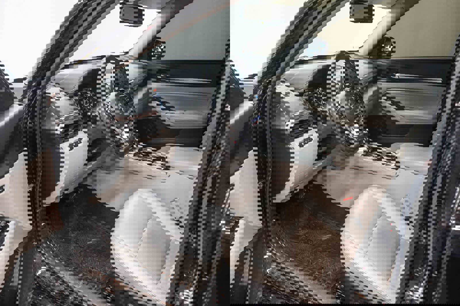 Used 2020 Nissan Altima 2.0 Platinum image 18