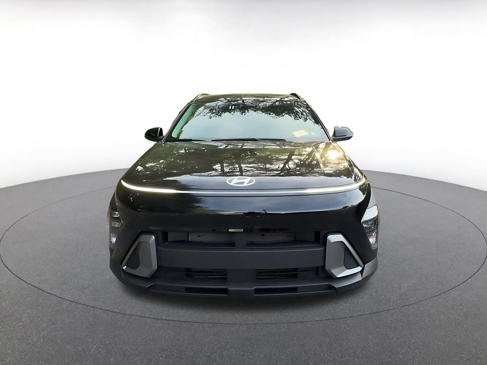 Used 2025 Hyundai Kona SEL image 4