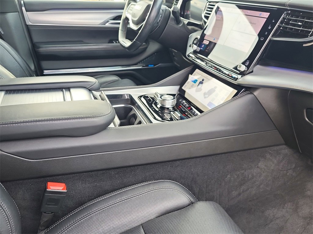 Used 2022 Jeep Grand Wagoneer Series I image 18