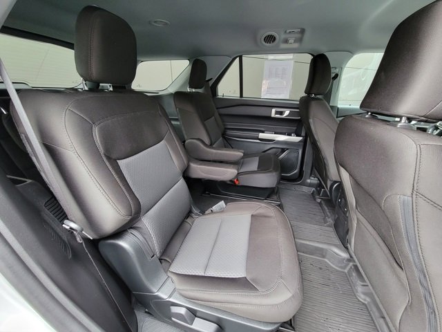 Used 2023 Ford Explorer XLT image 20