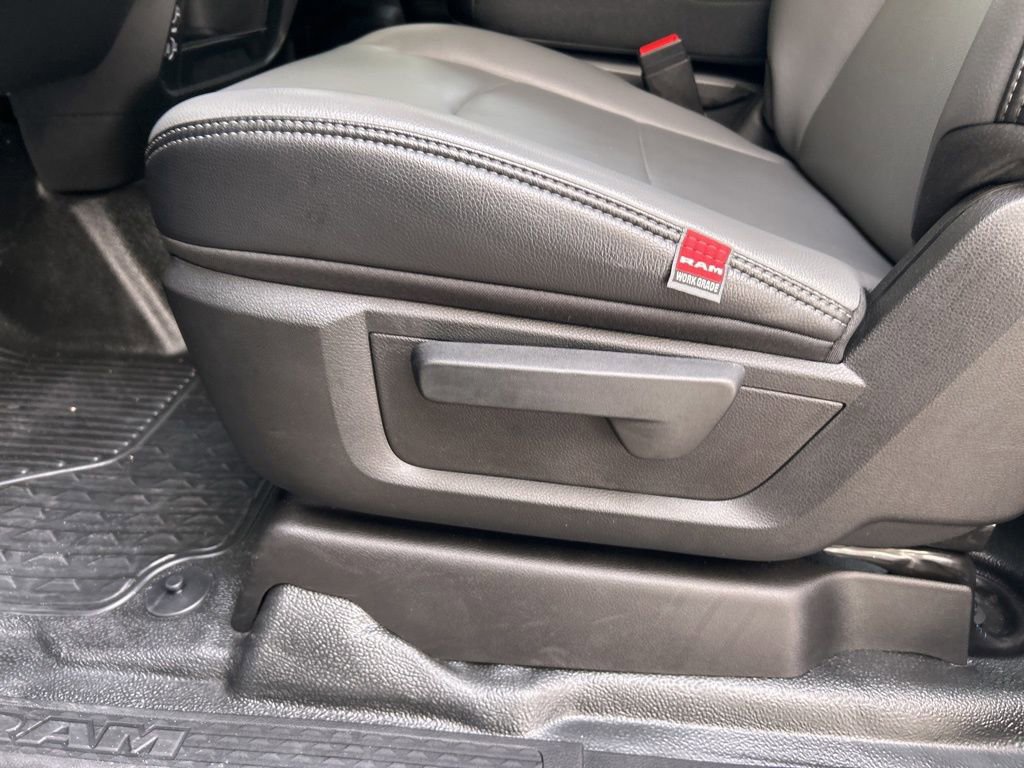 Used 2025 RAM 5500 Tradesman image 25