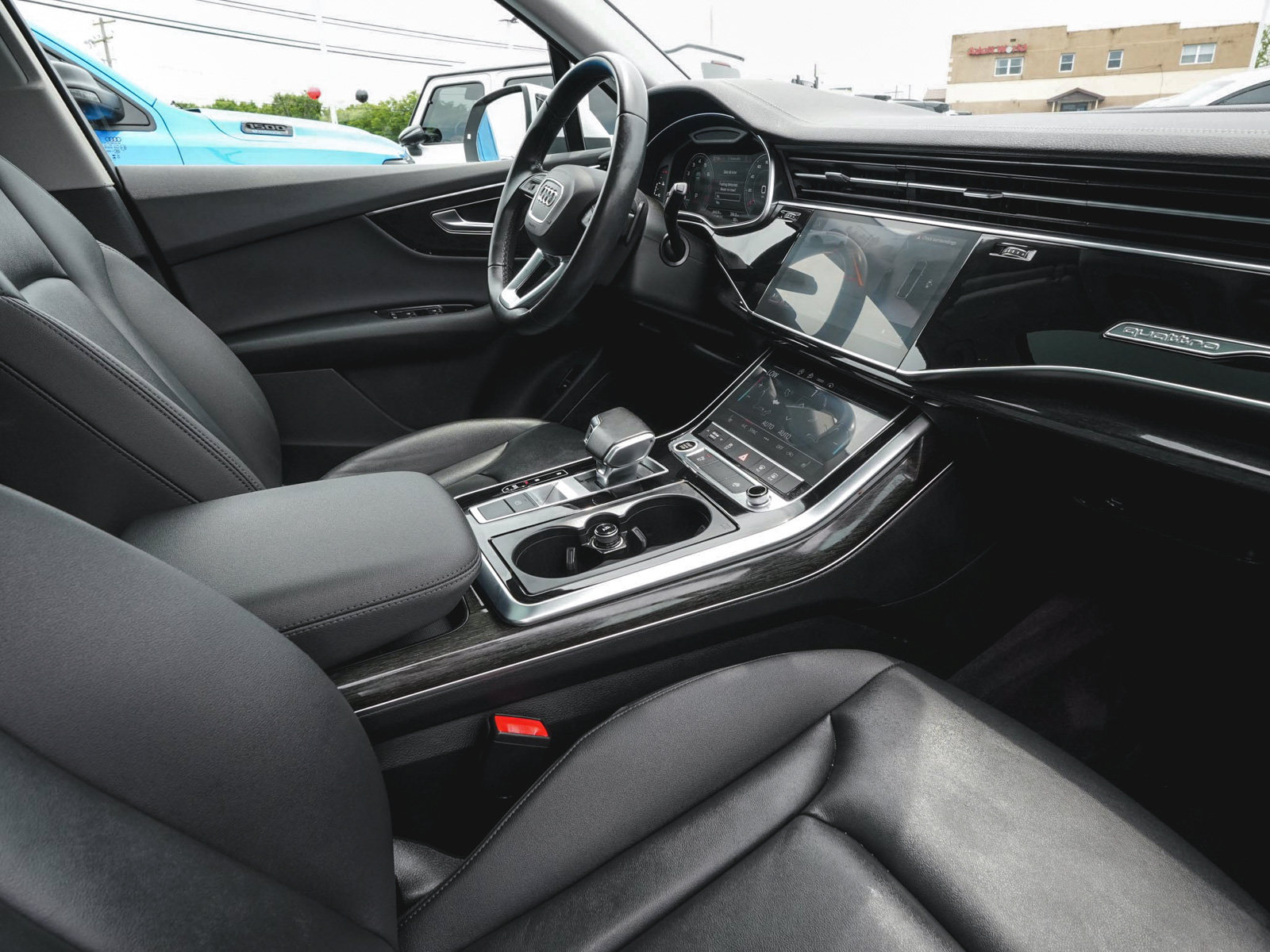 Used 2023 Audi Q7 3.0T Premium w/ Convenience Package AWD/4WD image 43