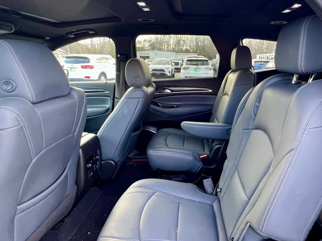 Used 2023 Buick Enclave Essence w/ Experience Buick Package image 25