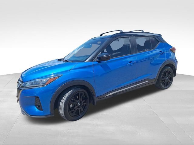 Certified 2023 Nissan Kicks SR w/ SR Premium Package FWD image 4