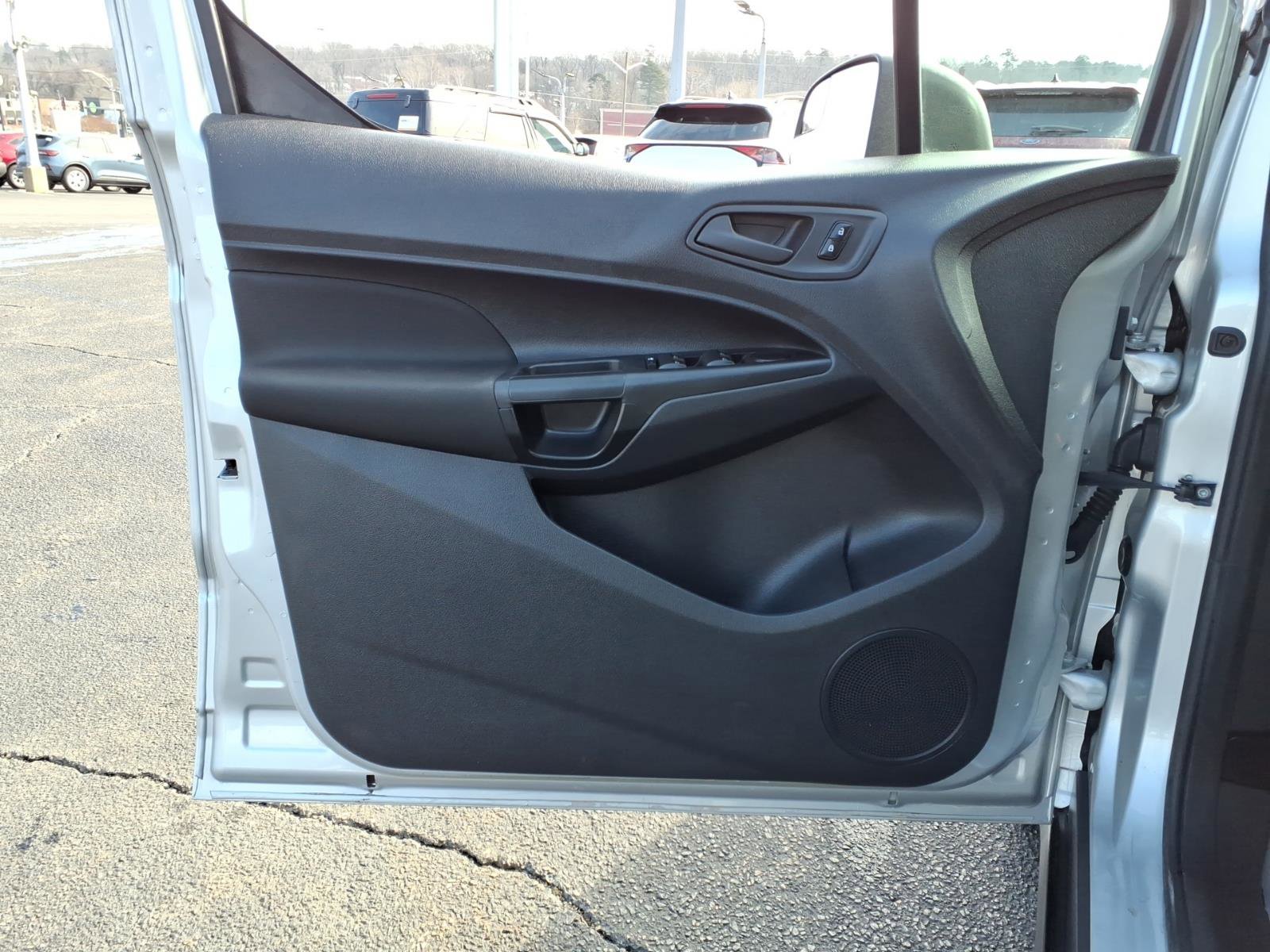 Certified 2018 Ford Transit Connect XL image 15