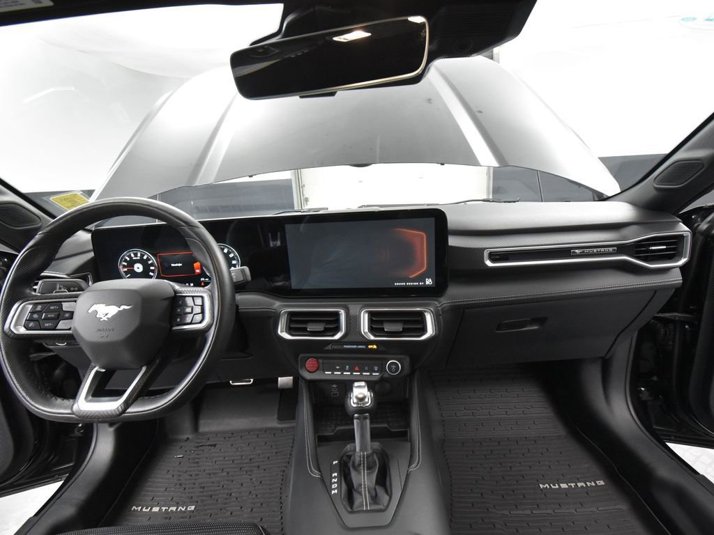 Used 2024 Ford Mustang GT Premium image 26