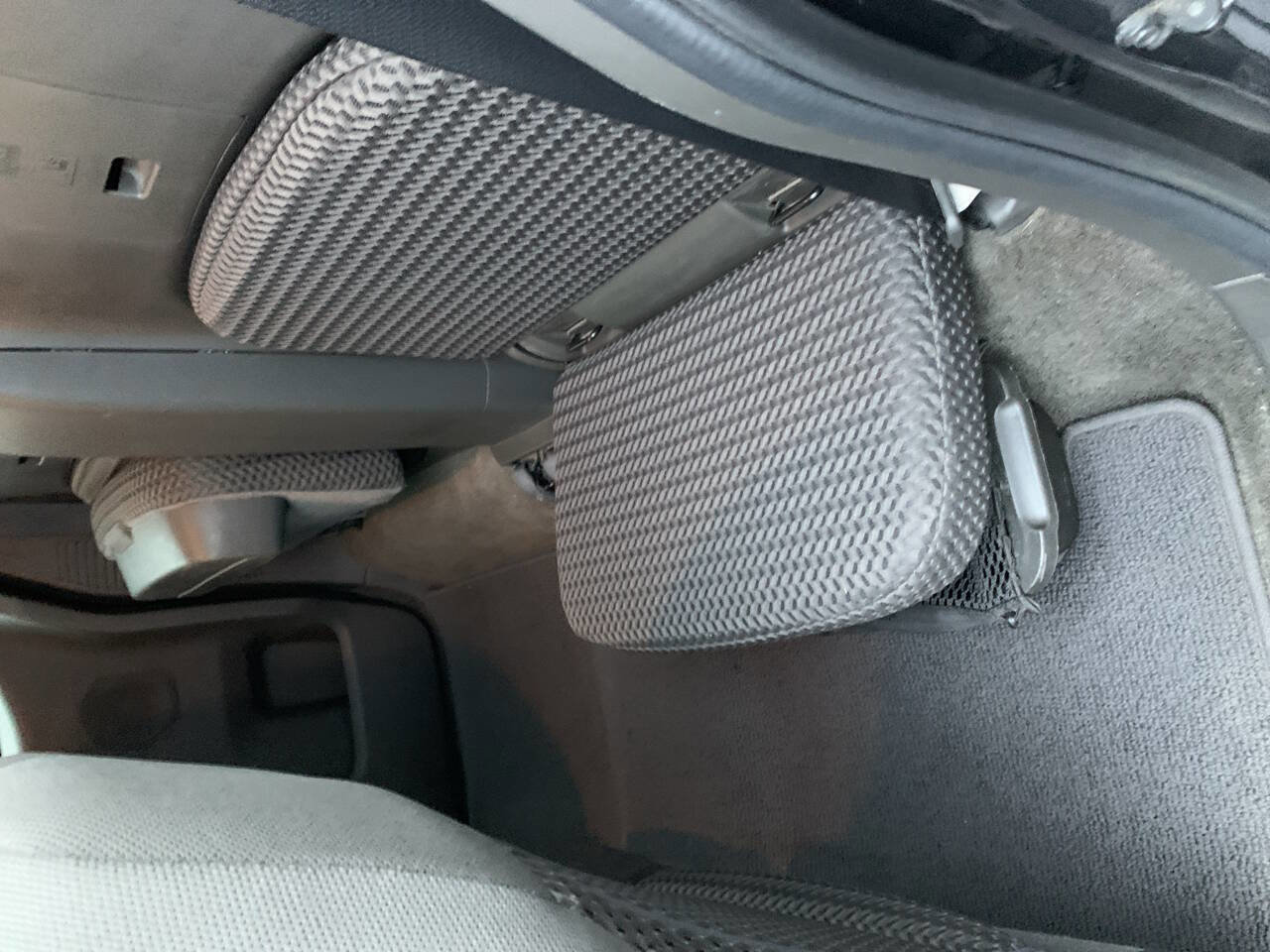 Used 2014 Nissan Frontier SV w/ SV Value Truck Package image 28