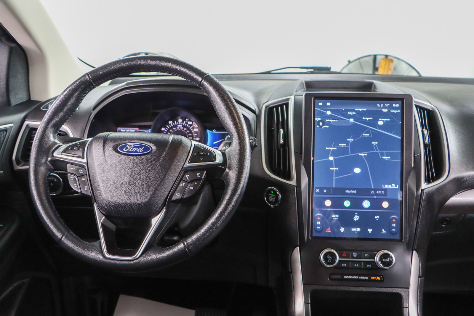 Used 2024 Ford Edge SEL image 17