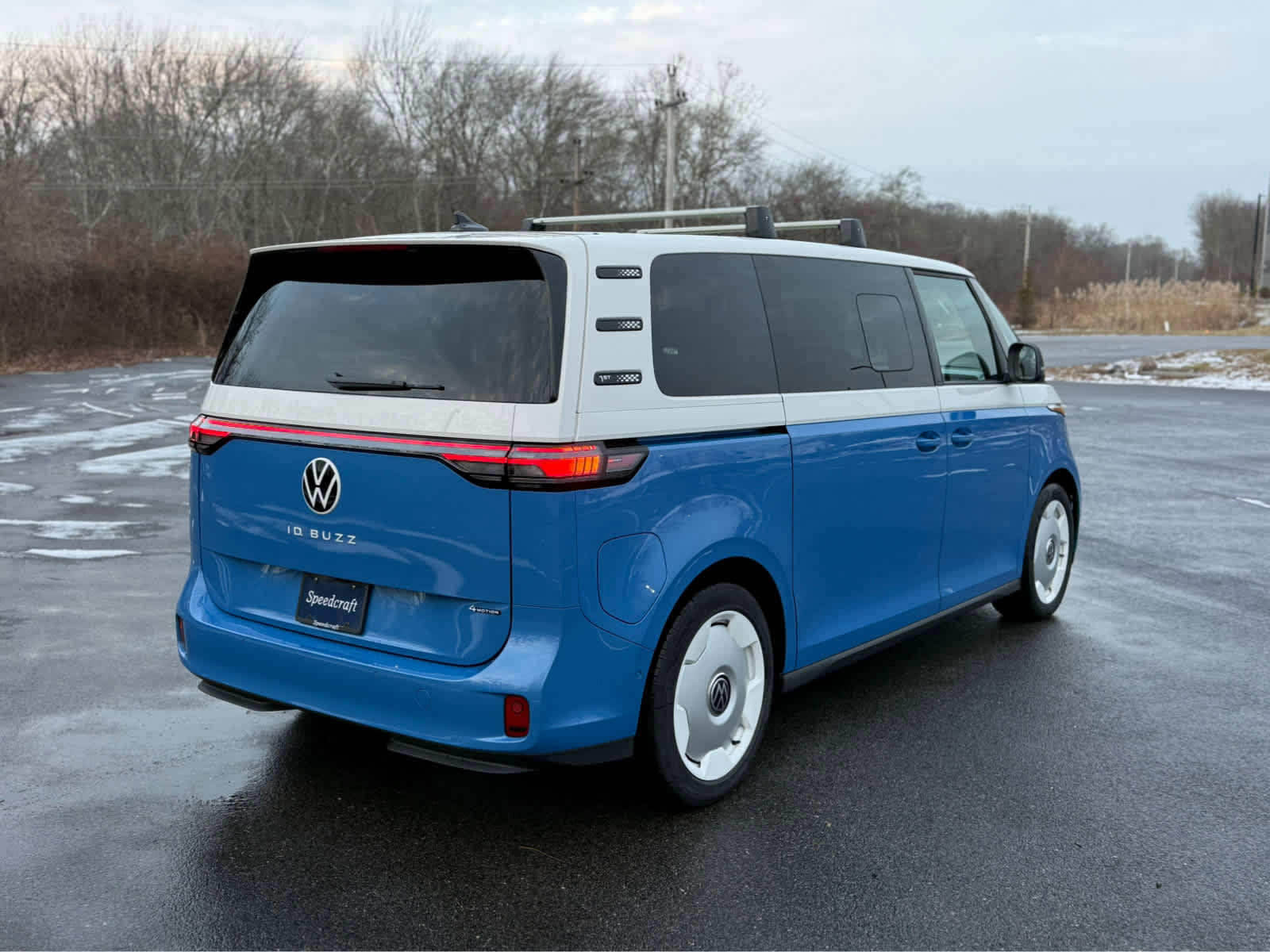 New 2025 Volkswagen ID. Buzz 1st Edition AWD/4WD image 7