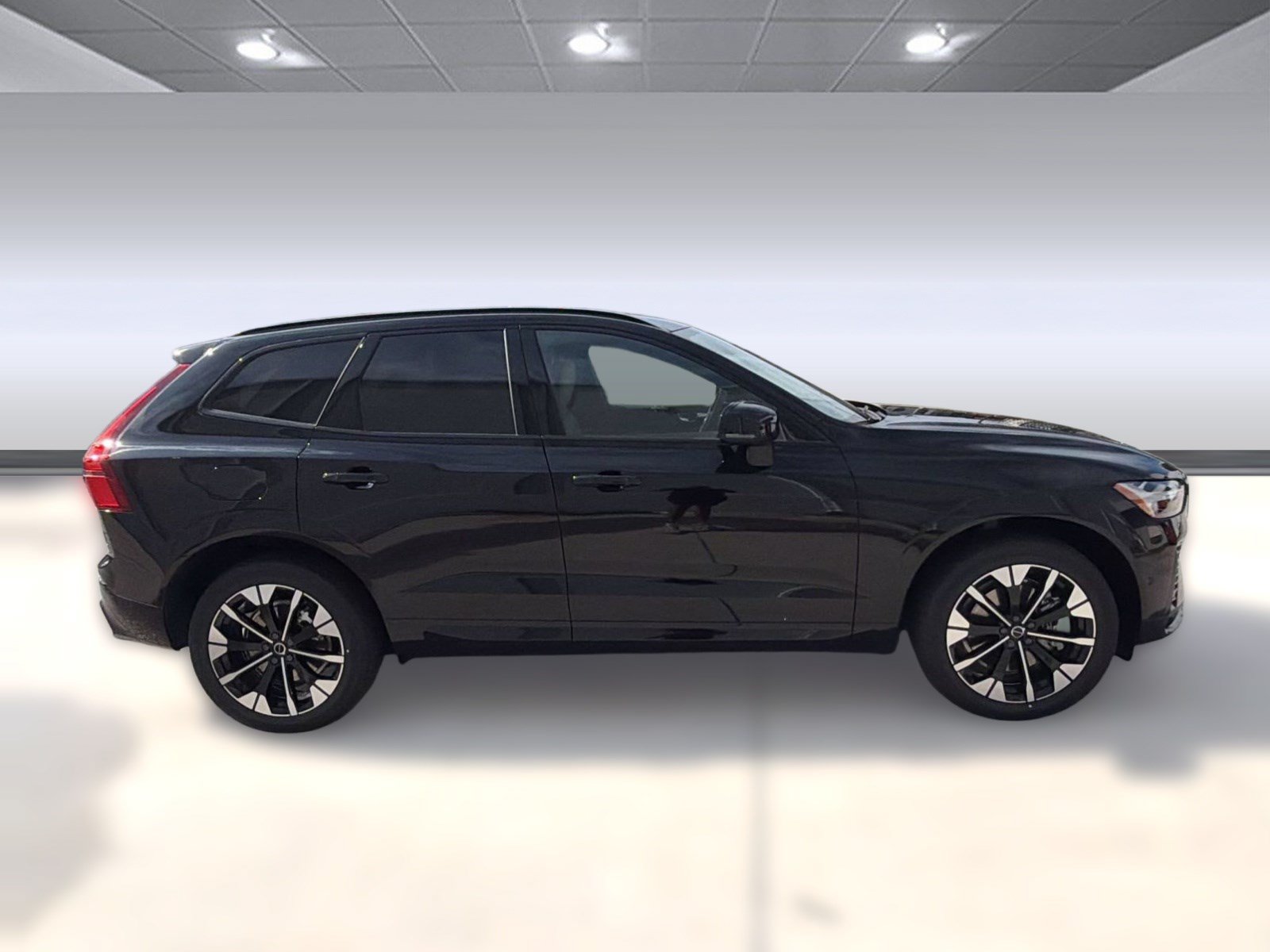 New 2026 Volvo XC60 T8 Plus w/ Protection Package Premier AWD/4WD image 8