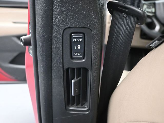 Certified 2024 Honda Odyssey Touring image 35