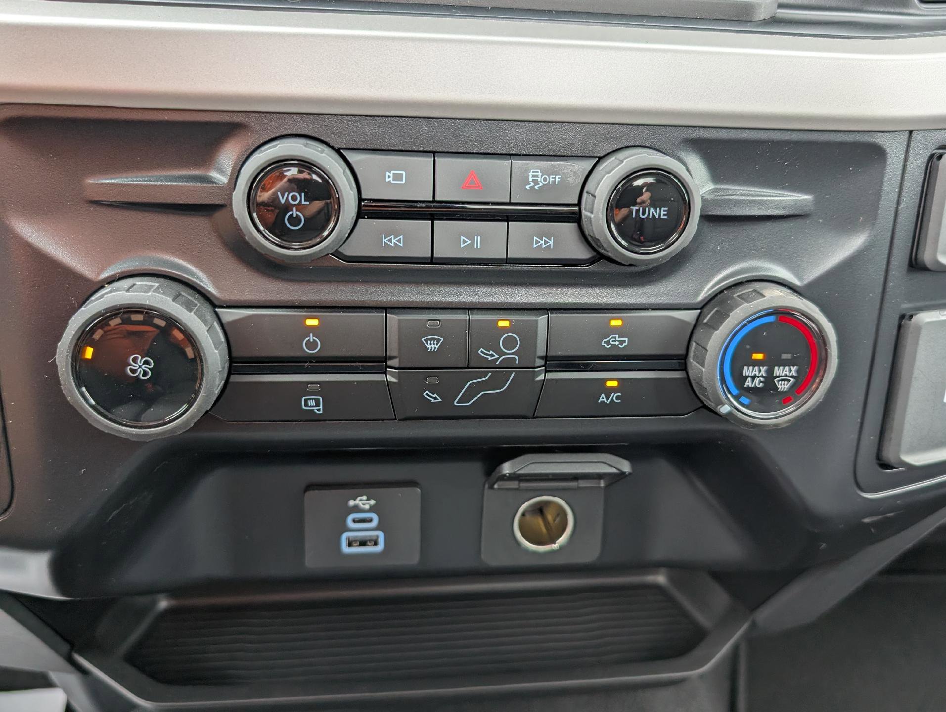 New 2025 Ford F250 XL w/ STX Appearance Package image 23