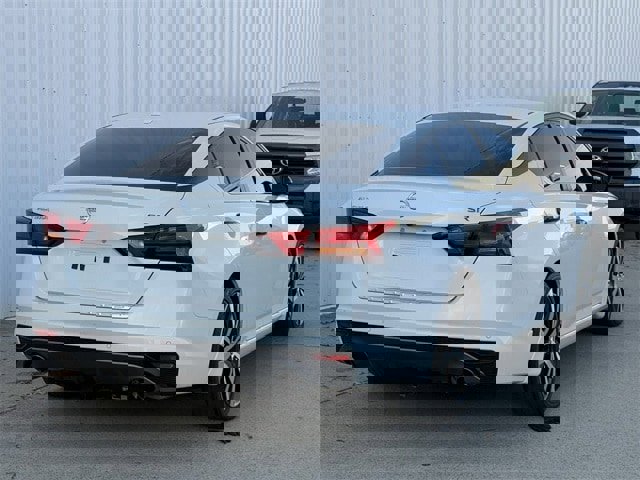 Used 2022 Nissan Altima 2.5 SR image 4