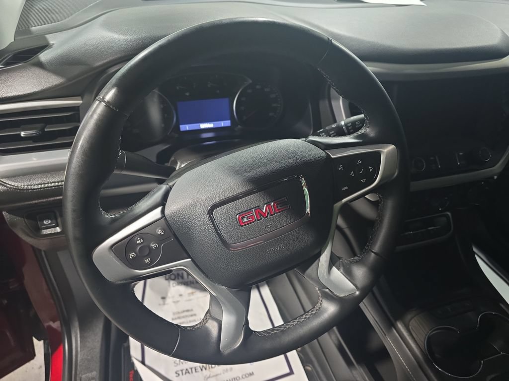 Used 2023 GMC Acadia SLT AWD/4WD image 17