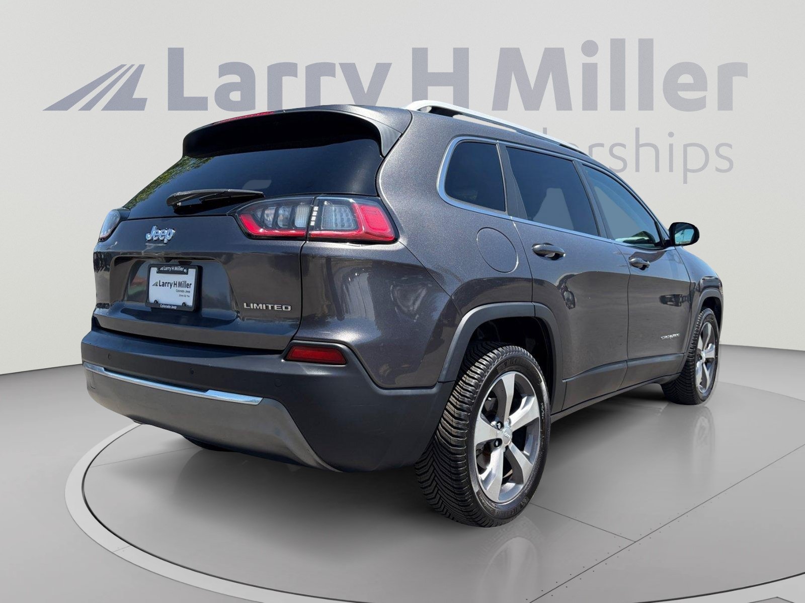 Used 2020 Jeep Cherokee Limited FWD image 5