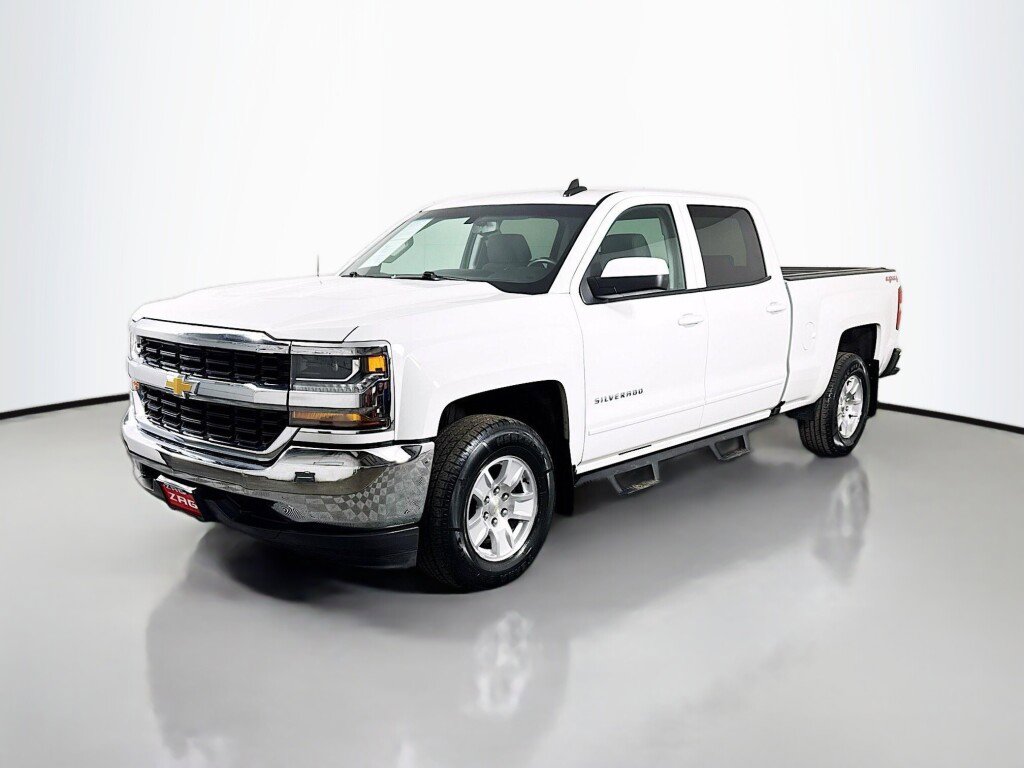 Used 2018 Chevrolet Silverado 1500 LT w/ Trailering Package AWD/4WD image 1