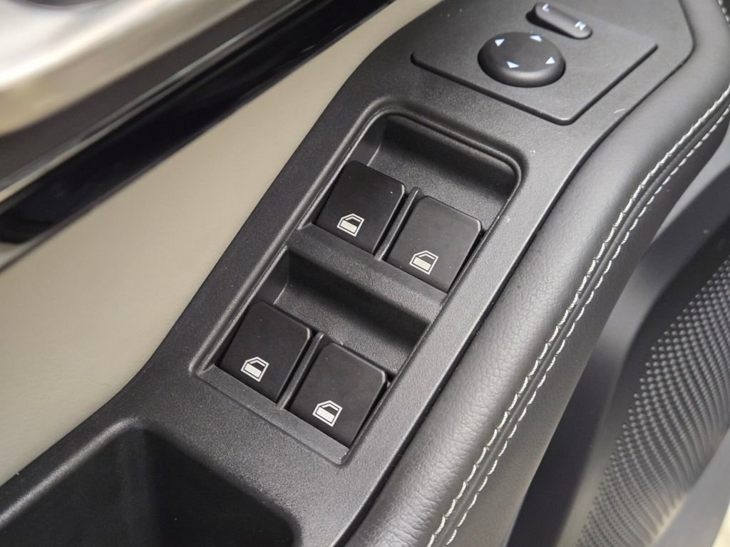 Used 2024 INEOS Grenadier Fieldmaster Edition image 38