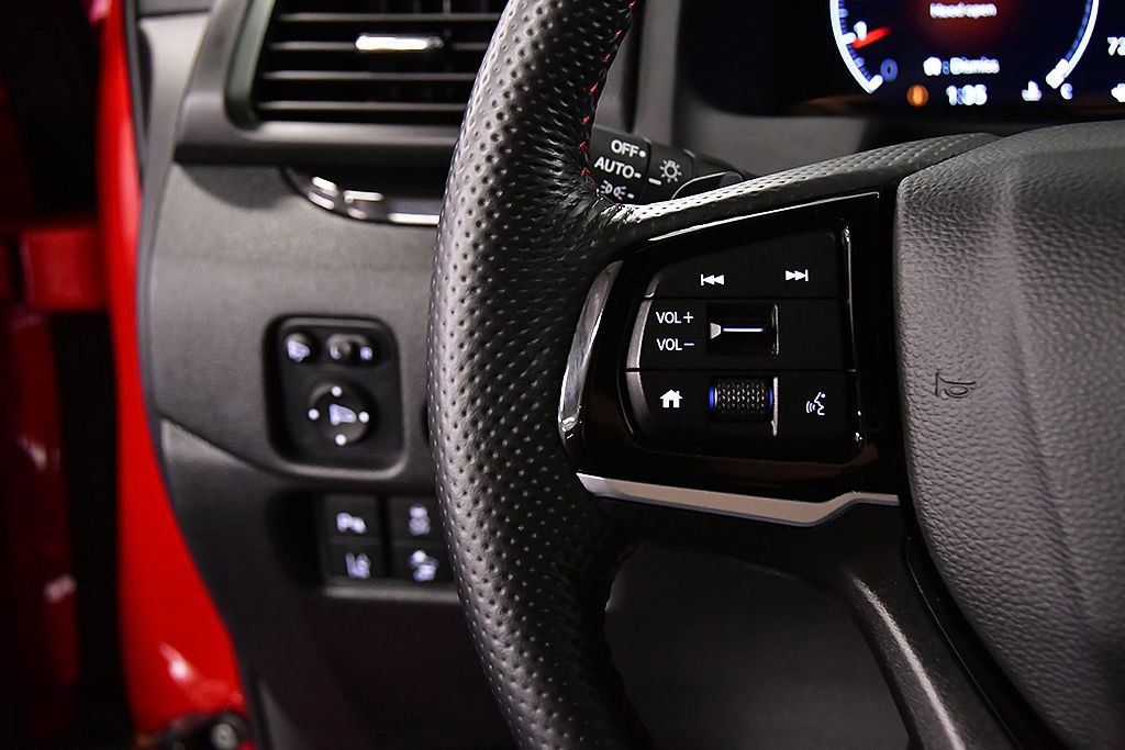 Used 2025 Honda Ridgeline Black Edition image 19