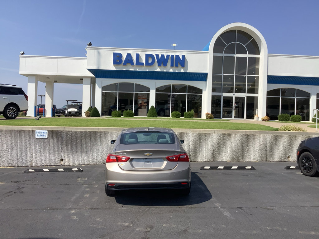 Used 2023 Chevrolet Malibu LT image 6