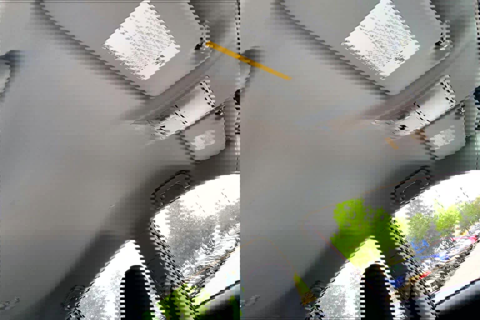 Used 2017 Toyota RAV4 LE FWD image 12