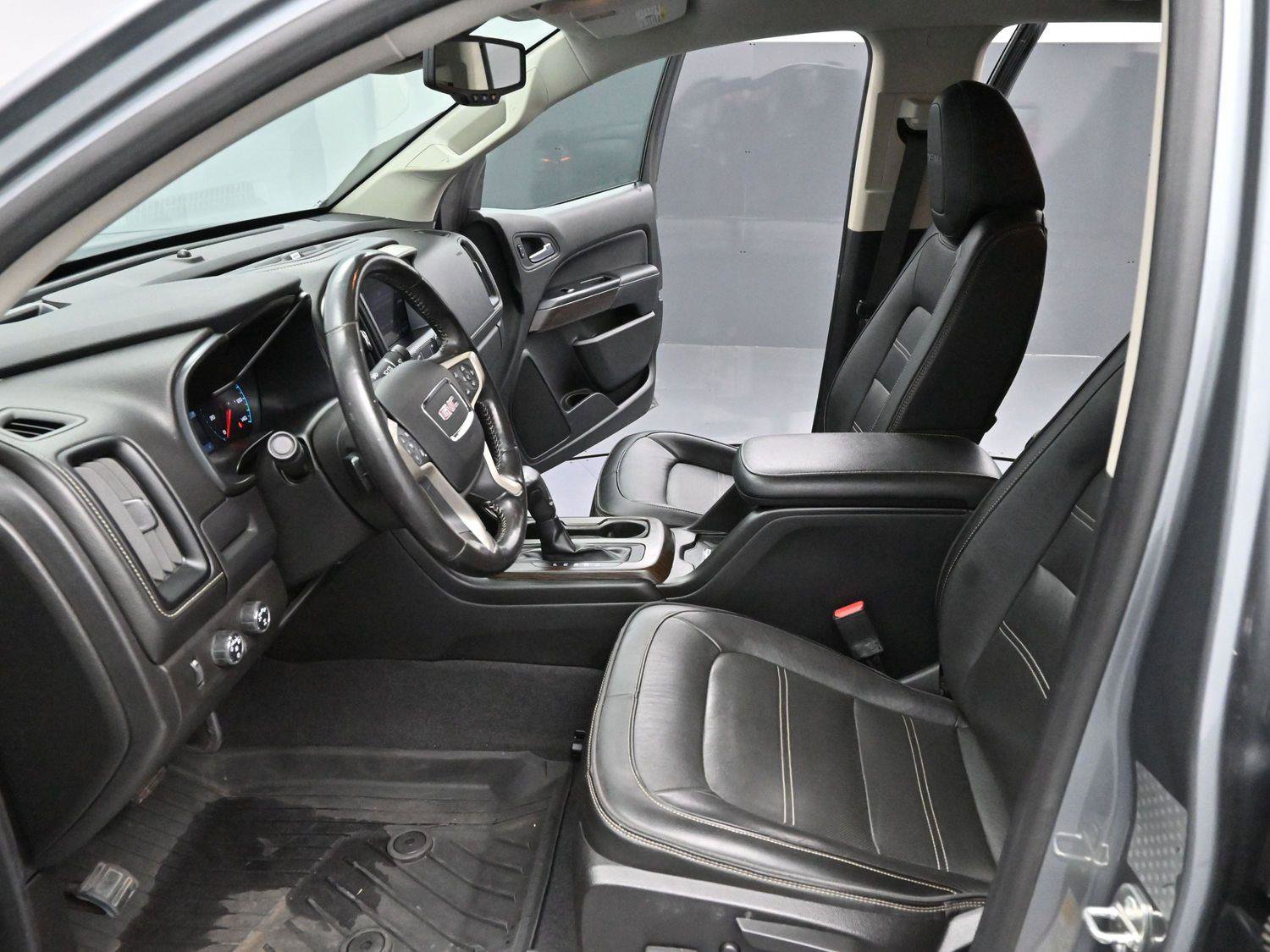 Used 2020 GMC Canyon Denali image 12