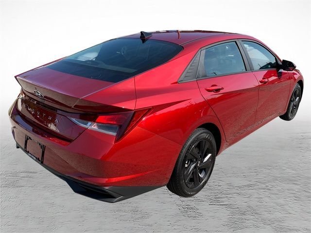 Certified 2023 Hyundai Elantra SEL w/ Cargo Package FWD image 3