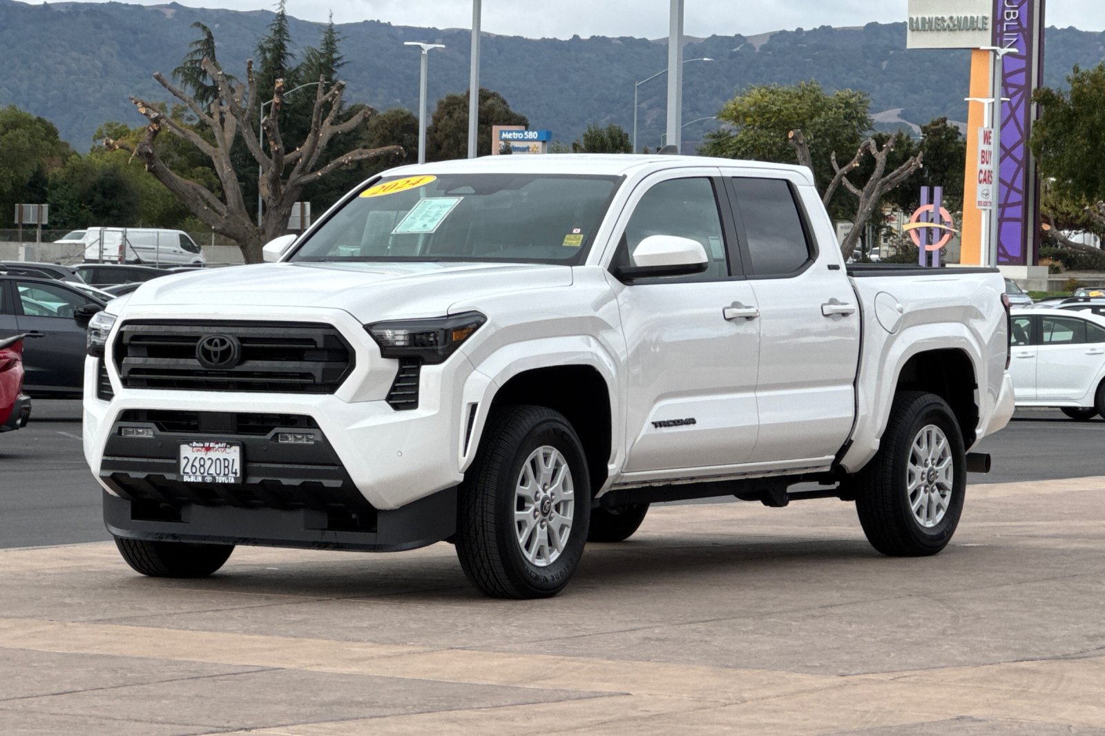 Certified 2024 Toyota Tacoma SR5 w/ SR5 Upgrade Package AWD/4WD image 10