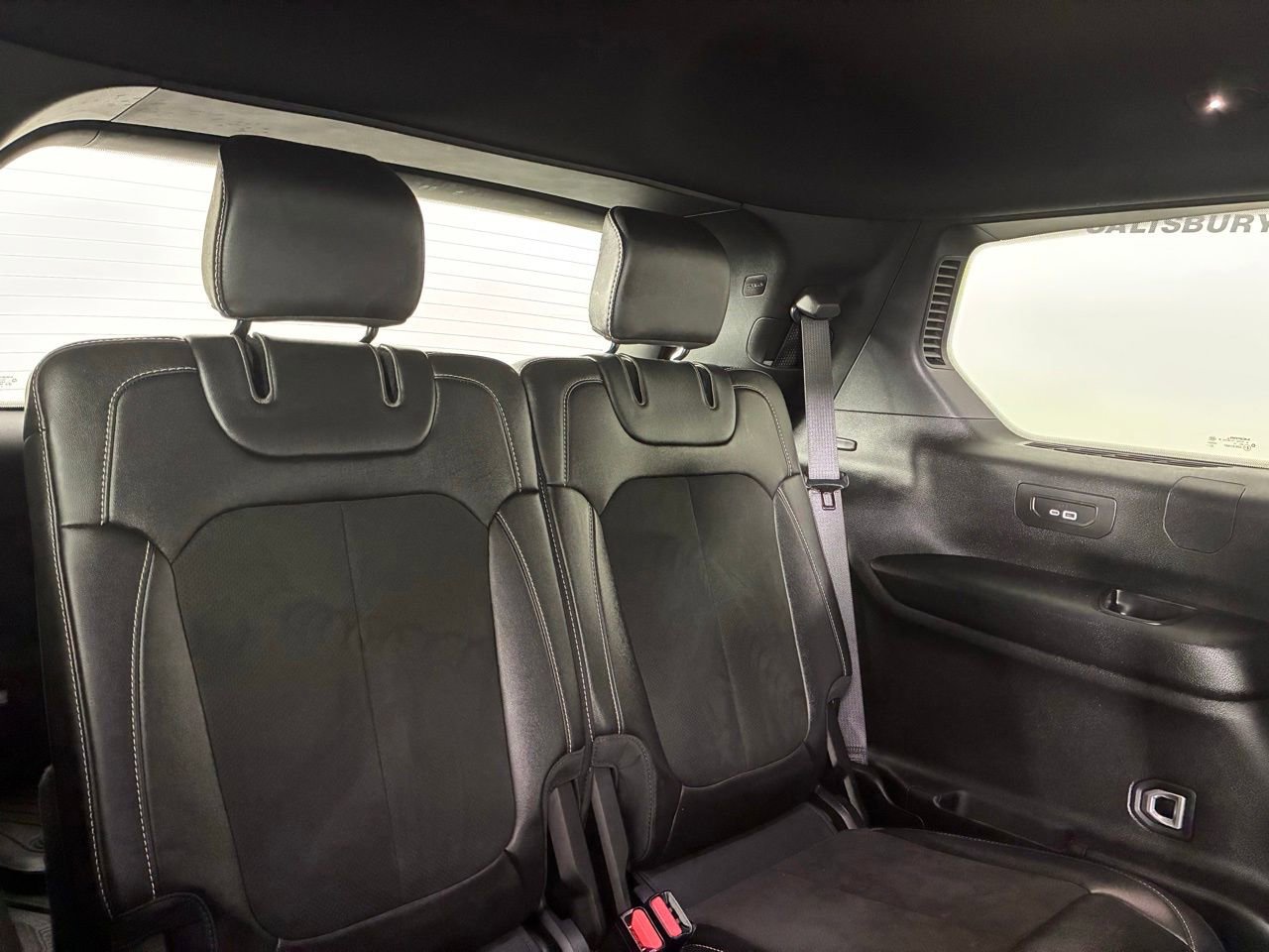 Used 2024 Jeep Grand Cherokee L Altitude image 29