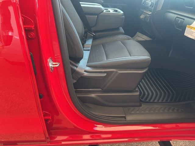New 2026 Chevrolet Silverado 1500 Custom w/ Turbomax Blackout Package image 30