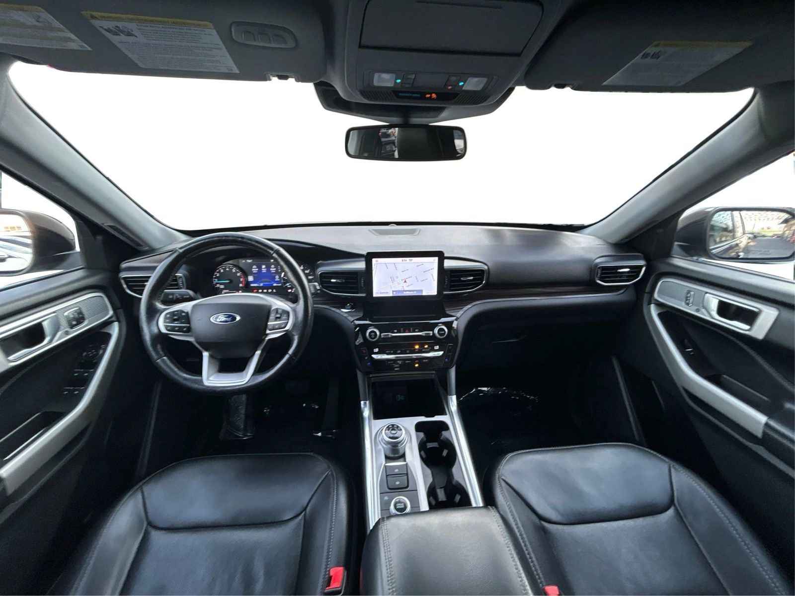 Used 2021 Ford Explorer Limited w/ Equipment Group 301A image 23