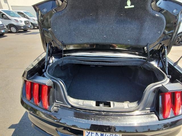 Used 2023 Ford Mustang Convertible RWD image 23